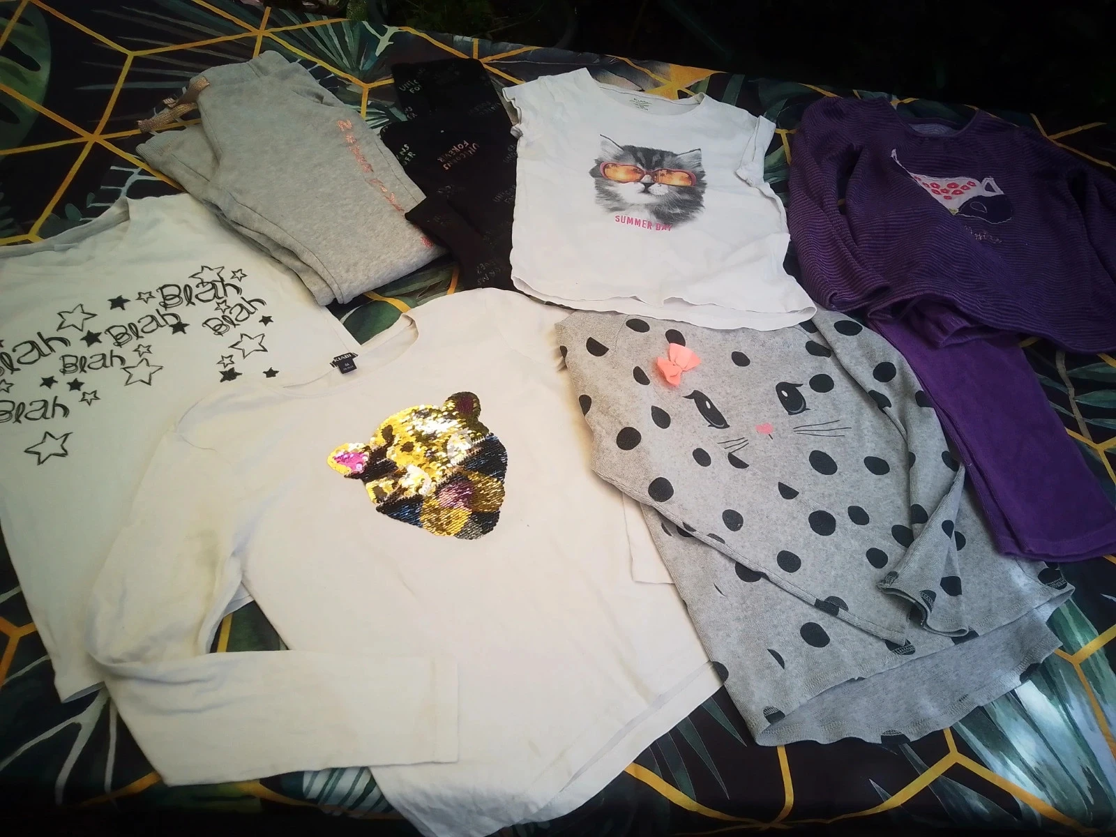Lot de 8 vêtements fille 8 ans – photo 11